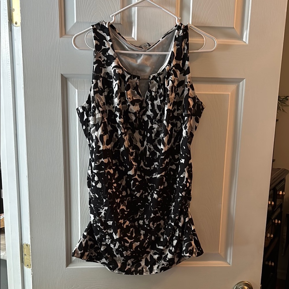 Black and White Women's Top